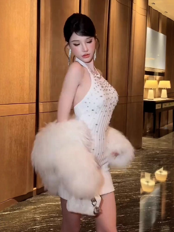 ビジュー輝くホルターネック美脚リブニットミニドレス【DA11B02】