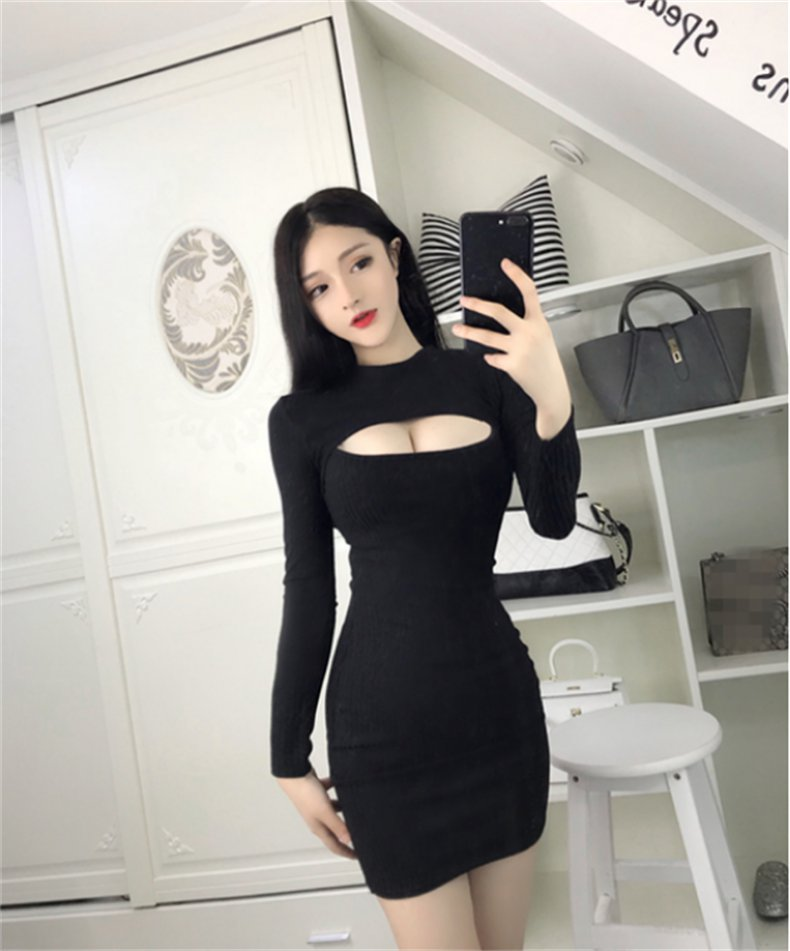 カットアウトリブニットミニワンピース